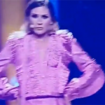 Sílvia Alberto teve um “wardrobe malfunction” que lhe mostrou o peito